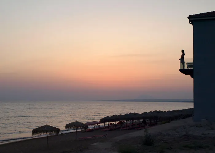 Ξενοδοχείο Dexamenes Seaside 5*