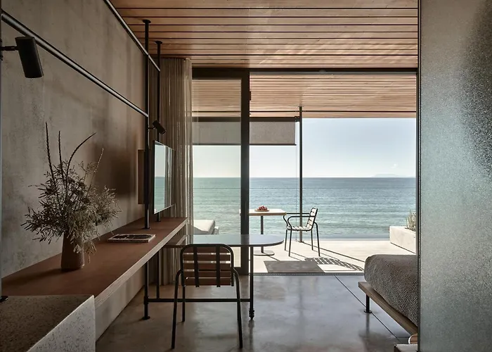 Dexamenes Seaside Ξενοδοχείο 5*