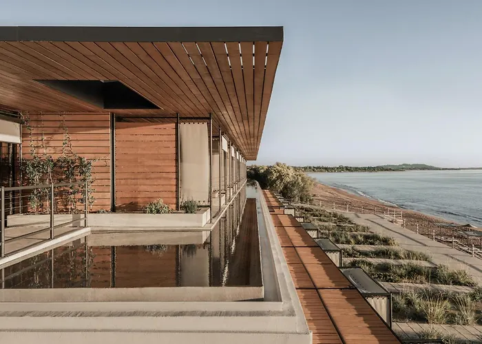 Ξενοδοχείο Dexamenes Seaside 5*