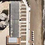 Dexamenes Seaside ホテル