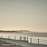 ホテル Dexamenes Seaside クルータ