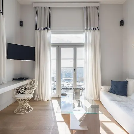 Dexamenes Seaside Отель 4*