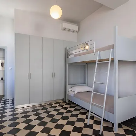 Dexamenes Seaside Отель 4*