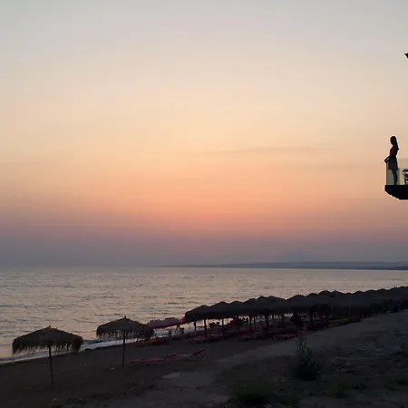 Szálloda Dexamenes Seaside 5*