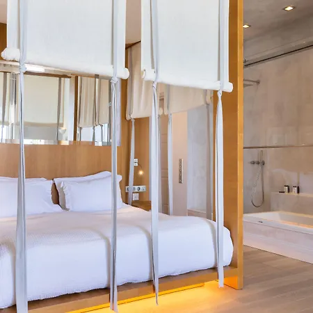 Dexamenes Seaside 5* קורוטה