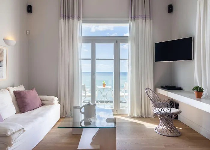 Dexamenes Seaside 5* Kourouta